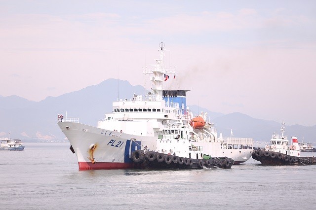 日本海上自衛隊鹿島級(Kojima)訓練艦抵達峴港市仙沙港。（圖源：）