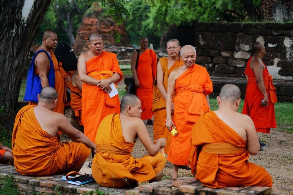 統計數據顯示，全泰國有將近50%的僧人體重過胖，也就是說，每2名和尚就有1人超重。（示意圖源：互聯網）