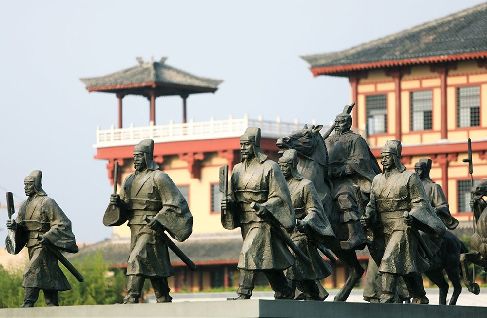 中國漢城栩栩如生的雕塑。