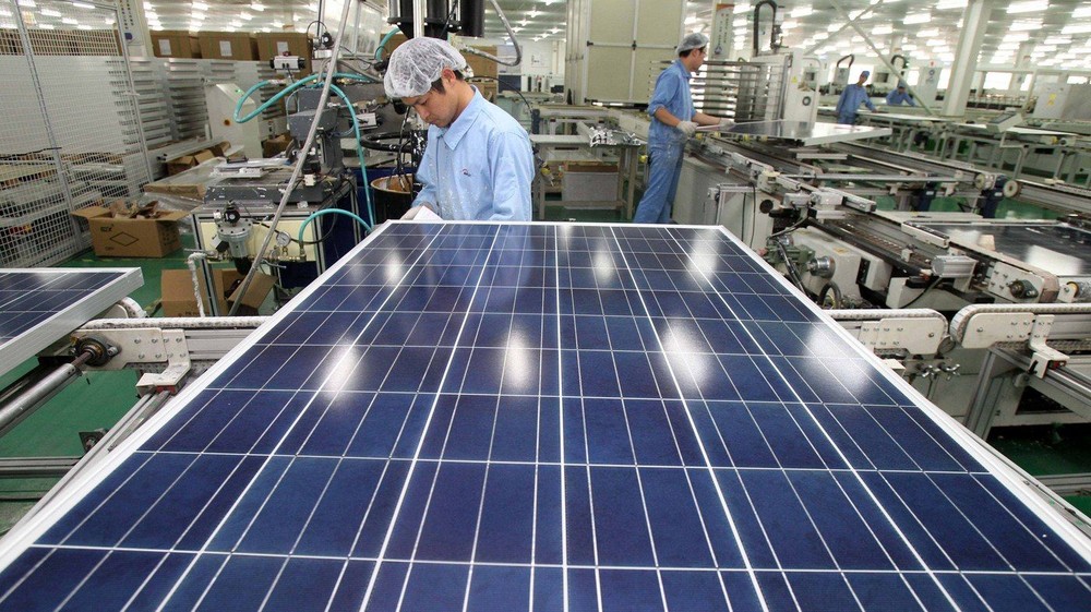 太陽能發電板生產項目正受到國內外業者的關注。