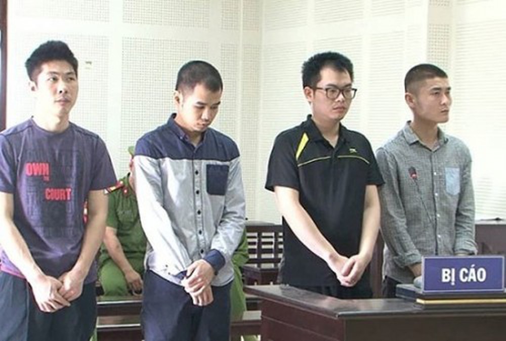 出庭受審的4名中國籍被告人。（圖源：先鋒報）