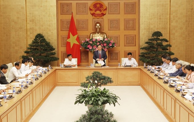 政府副總理王廷惠主持會議並發表指導意見。（圖源：紅英）