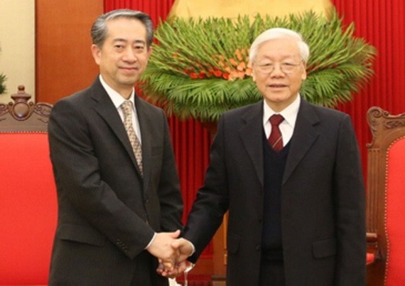 總書記、國家主席阮富仲接見熊波大使。（圖源：VOV）