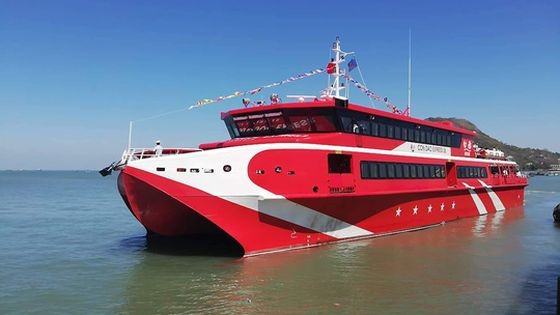 頭頓-崑崙島Express36高速雙體客船正式投入運營。（圖源：互聯網）