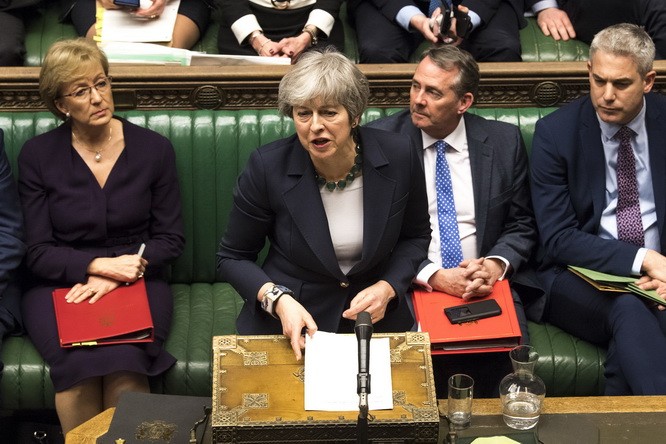 英國首相特蕾莎‧梅在議會下院發表講話。（圖源：新華社）