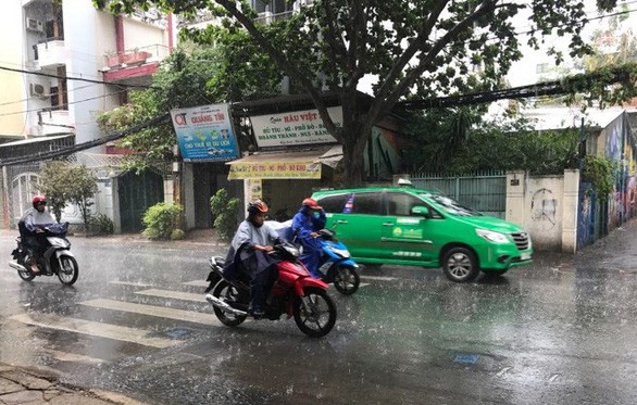 昨(4)日下午2時左右，本市多個區域降雨約40分鐘。（圖源：光凱）