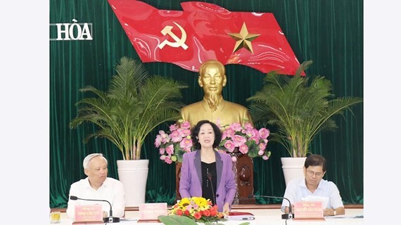 中央民運部長張氏梅在會議上發表講話。（圖源：越通社）