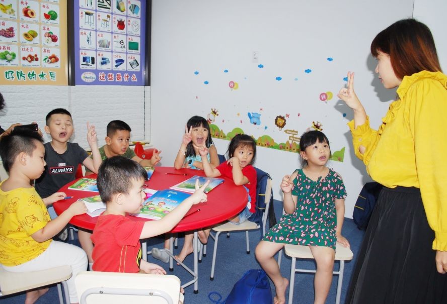 “快樂漢語班”提高師生之間的互動。