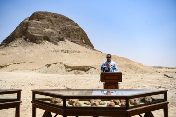 6月28日，在埃及法尤姆，埃及文物部長哈立德·阿納尼在儀式上講話。（圖源：新華社）