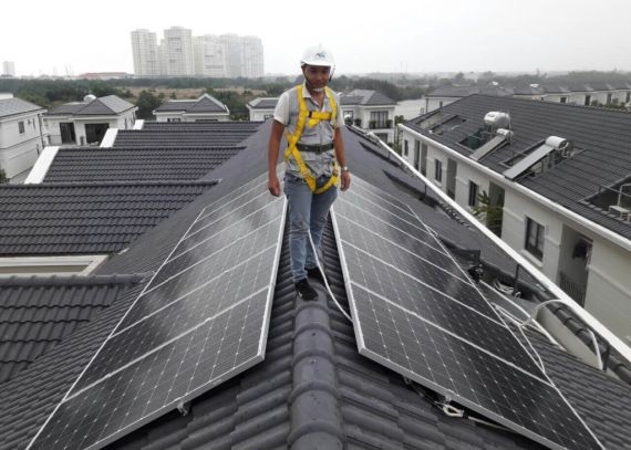 屋頂太陽能發電系統逐漸走進千家萬戶。（圖源：互聯網）