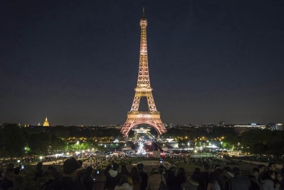 俄羅斯Mail.ru雲服務公司制定的排名顯示，法國埃菲爾鐵塔“力壓群芳”，排在全球最受歡迎拍照景點排行榜首位。（圖源：互聯網）