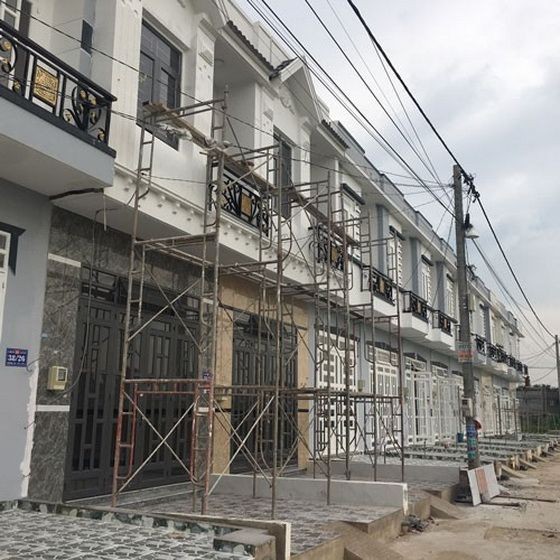 古芝縣平美鄉的“三同住房”區正在建設中。