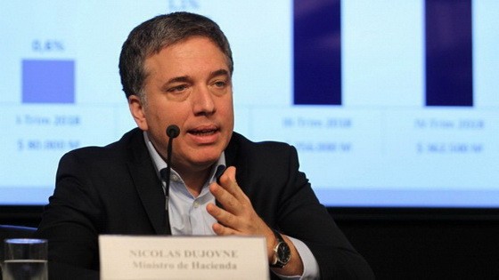 阿根廷財政部長尼古拉斯‧杜霍夫內。（圖源：歐新社）