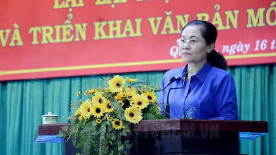 市委副書記、市人民議會主席阮氏麗出席會議並發表指導意見。（圖源：市黨部新聞網）