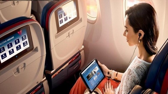 預計自今年10月10日起，越航(Vietnam Airlines)開始為乘客提供機上無線上網服務。（示意圖源：互聯網）