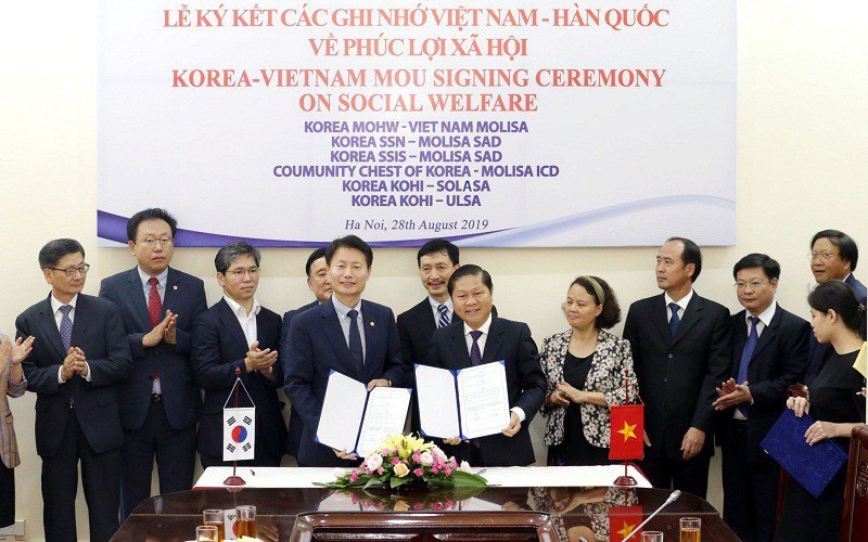 越韓勞動和就業領域合作備忘錄簽署儀式。（圖源：貴德）