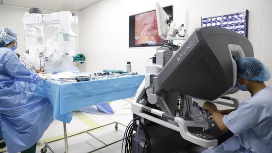 達芬奇(Da Vinci Xi)的癌症內窺鏡手術機器人是目前全球最先進的手術機器人系統。（圖源：BSCC）