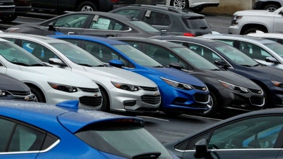 今年8月份整個汽車市場的出售量僅達2萬1483輛，環比其他市場份額銳減19%。（圖源：田升）