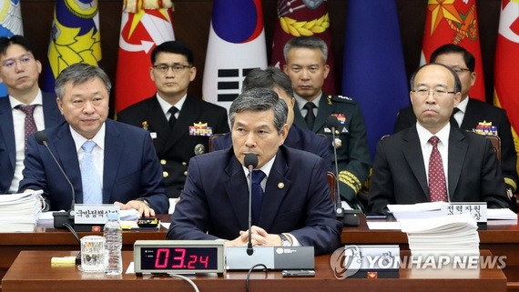 韓防長鄭景斗就當天的朝軍動向國會國防委員會報告工作。（圖源：韓聯社）
