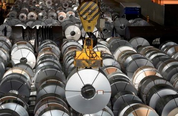 圖為在德國薩爾茨吉特的鋼鐵廠拍攝的鋼捲。（圖源：互聯網）
