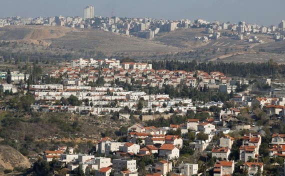 一座座建設中的以色列猶太人定居點樓房拔地而起。（圖源：互聯網）