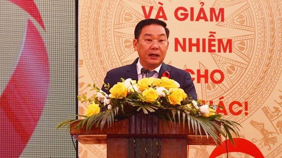 河內市人委會副主席李洪山在集會上發言。（圖源：善心）