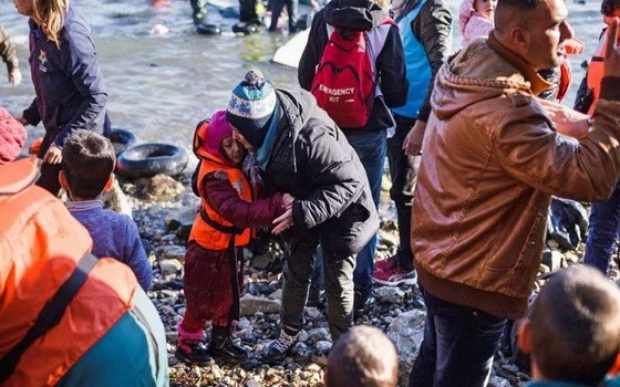 乘船抵達歐洲的敘利亞難民。（圖源：聯合國難民署）