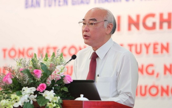 市委宣教處主任潘阮如奎在會上發言。（圖源：黃潮）