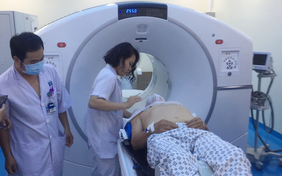 市腫瘤醫院日前正式投入使用PET/CT畫像診斷裝置，該系統可發現直徑5mm大小的早期腫瘤，有助於良惡性腫瘤的鑒別診斷。（圖源：院方提供）