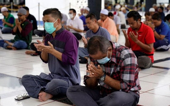 馬來西亞預期新冠肺炎疫情將蔓延很久，首相慕尤丁宣佈，從18日到31日封鎖全境，防止新冠肺炎疫情擴大。 （圖源：AP）