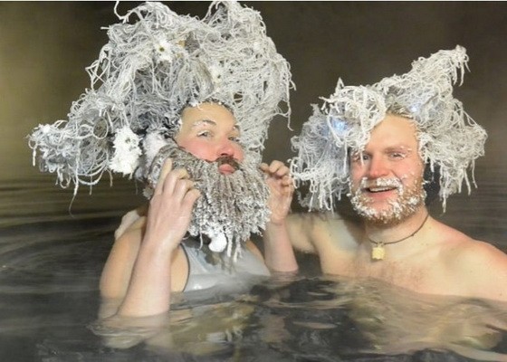 冠軍情侶用冰鬍鬚出奇制勝。（圖源：互聯網）