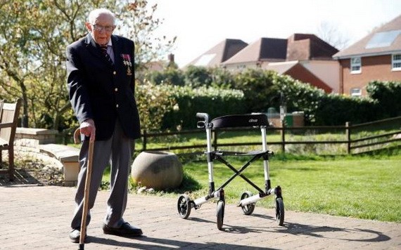 英國二戰老兵湯姆·摩爾。（圖源：互聯網）