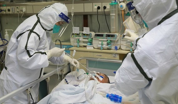 世界各地已有100多名護士在感染新冠病毒後死亡。（示意圖源：路透社）