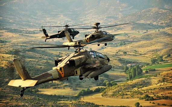 圖為以色列空軍“阿帕奇”直升機。