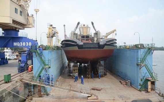 越南現代造船公司的生產線。（圖源：越雄）