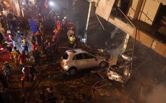 黎巴嫩首都貝魯特一社區發生爆炸。（圖源：路透社）