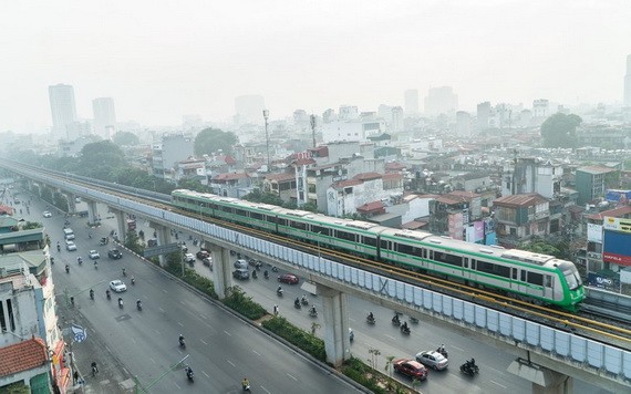 12月12日上午，吉靈-河東地鐵項目全部系統正式投入試運。（圖源：曉藍）