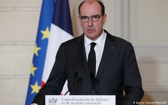 法國總理卡斯泰。（圖源：AFP）