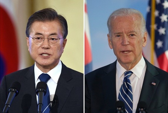 韓總統文在寅與美總統拜登（右）同意加強韓美同盟。（圖源：Getty Images）