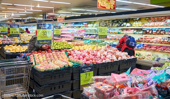 去年12月香港超級市場貨品銷貨價值逆市上升11.7%。（圖源：Shutterstock)）