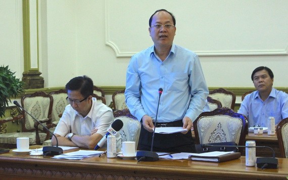 市委副書記阮胡海（站）主持會議並發表指導意見。（圖源：黎叉）