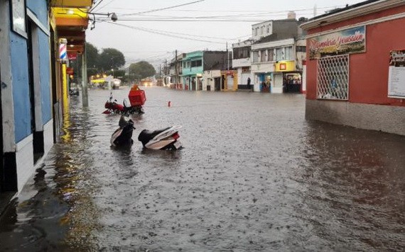 危地馬拉全國多地遭遇了持續降雨，長期降雨在部分地區引發了災害事故。（圖源：CONRED）