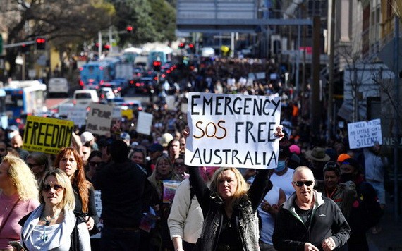 悉尼反防疫示威。（圖源：互聯網）