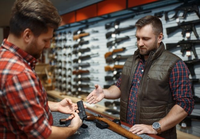 加拿大自10月21日起正式在全國範圍內實施對手槍的銷售、購買和轉讓禁令。（示意圖：互聯網）