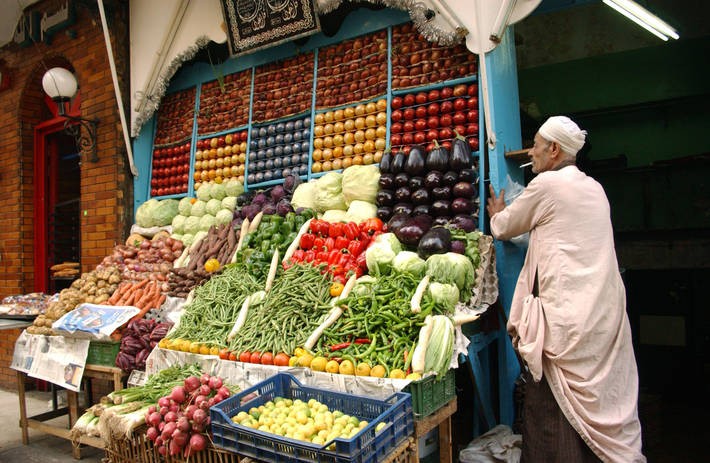 圖為埃及吉薩街頭市場的一個蔬果攤。（圖：FAO）