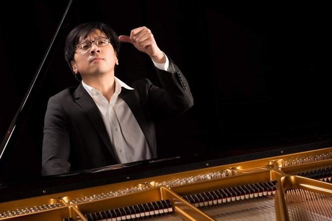 青年钢琴家刘红光。（图：越通社）