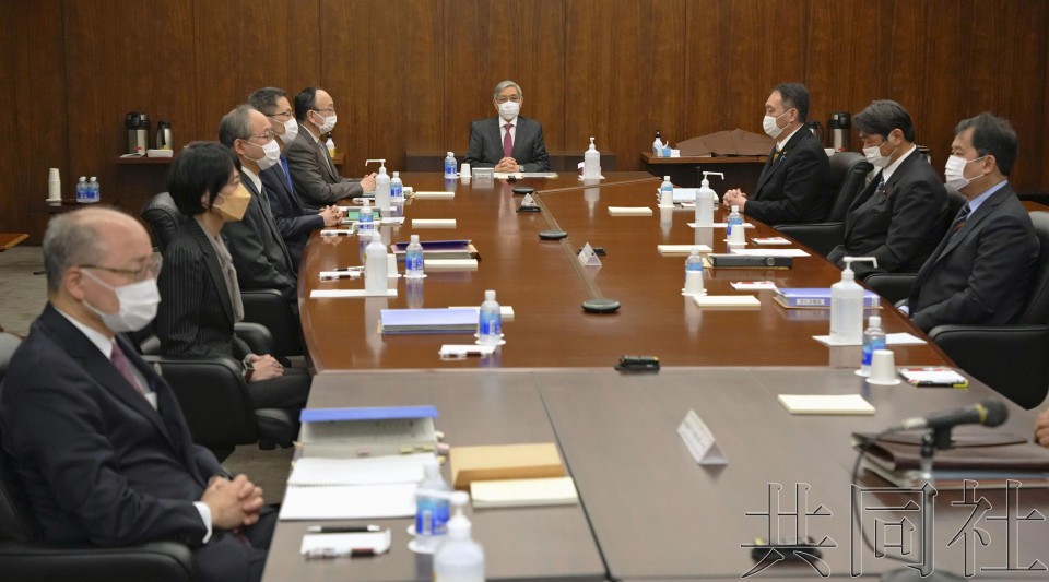 1月18日上午，日本央行货币政策会议在央行总部举行。（图：共同社）