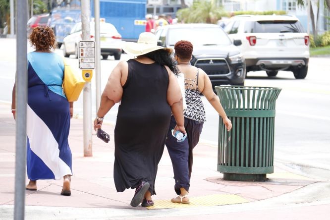 世界肥胖联合会预测，到2035年世界上51%的人将超重，四份之一的人将会肥胖。（示意图：互联网）