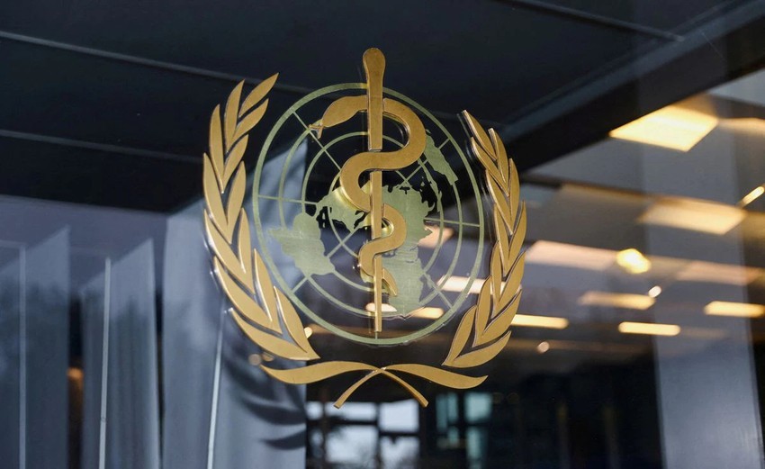 图为瑞士日内瓦市世界卫生组织总部入口处的世界卫生组织标志。（图：路透社）