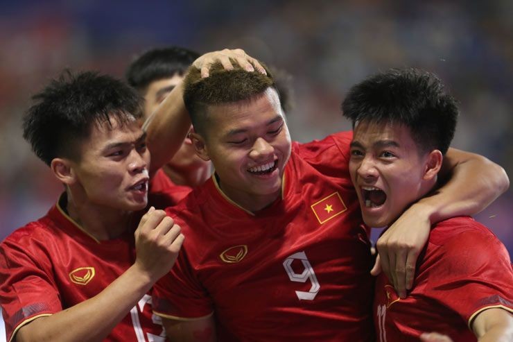 越南球员庆祝进球（图源：互联网）
